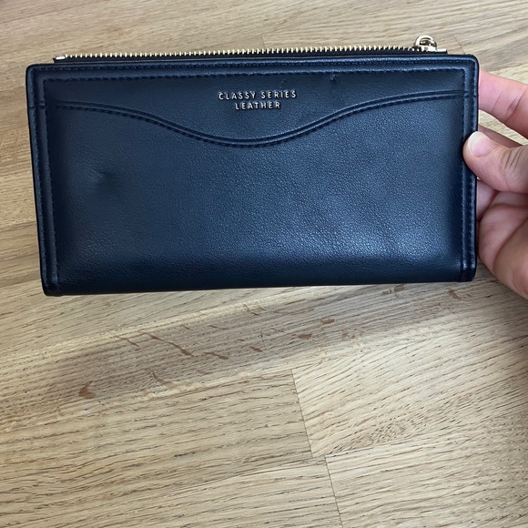 Classy Series Leather Black women’s Wallet - Picture 1 of 12